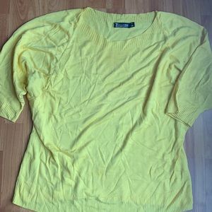 Women’s lightweight sweater